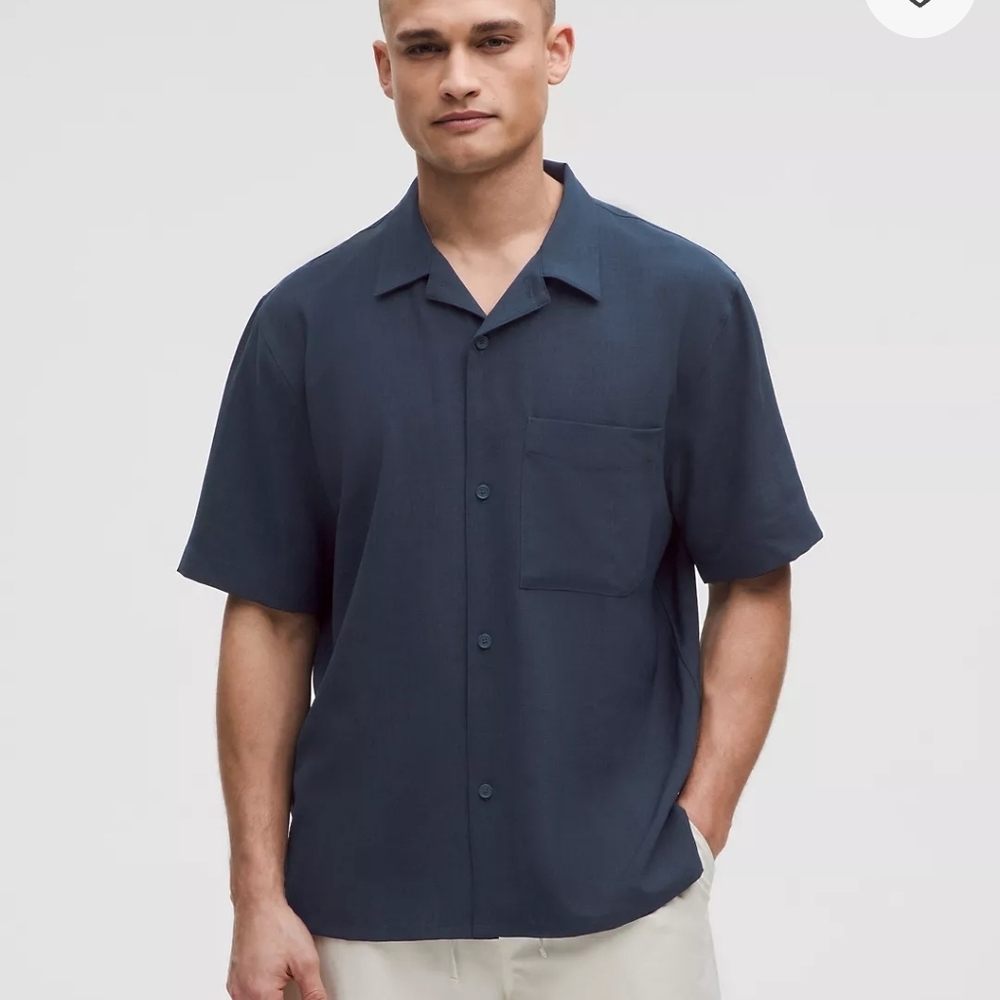LIKE NEW Men's Lululemon Lightweight Camp Collar Button-Up Shirt Pocket Size XXL